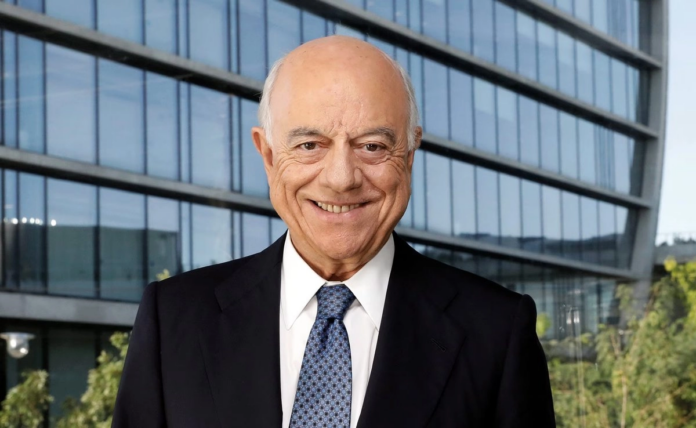 bbva-y-su-ex-presidente-francisco-gonzalez-al-banquillo-en-espana-por-cohecho-continuado_9a7f8ec9-7a82-45b2-8e56-f1ce377b7822_medialjnimgndimage=fullsize