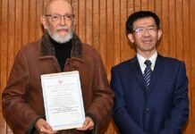 China entrega reconocimiento a Eduardo Matos Moctezuma