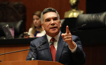 Alejandro Moreno critica al gobierno por crisis de desaparecidos en México