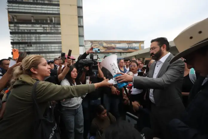 fgr-podria-apoyar-a-la-unam-en-presunto-fraude-masivo-en-examen-de-admision-sheinbaum_71cc22f1-dc88-434f-8059-2bf7b7c53458_media