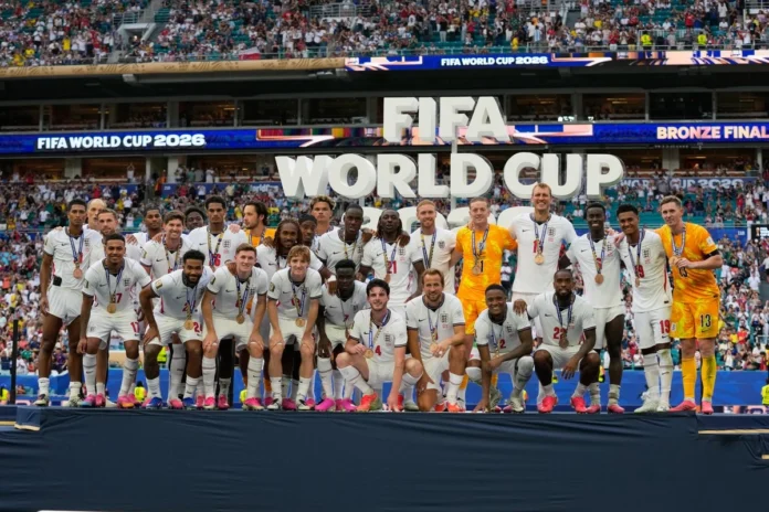 inglaterra-golea-40-a-francia-al-medio-tiempo-del-partido-por-el-tercer-lugar-78_3653fc42-b29c-4f6e-b201-eb72a45f0bca_medialjnimgndimage=fullsize