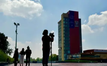 Amparos contra examen de control de la UNAM, improcedentes por temas de autonomía universitaria: juez