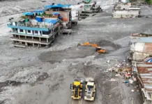 Aumentan a 362 los muertos por deslave en Nepal y más de mil 400 desaparecidos