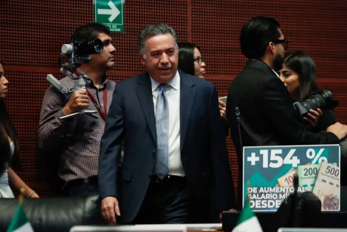 morena-le-quita-a-enrique-inzunza-la-presidencia-de-la-comision-de-asuntos-legislativos-del-senado_d8a66b3b-2662-4c2d-bdf1-42511137bafd_medialjnimgndimage=fullsize