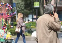 Multas de hasta 2 millones de pesos por acoso telefónico de bancos y comercios, aprueba Senado